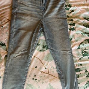 *BRAND NEW WITH TAGS* American Eagle Ne(x)t Level Stretch Size 10 Short Jegging